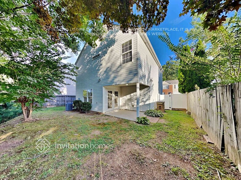 Building Photo - 131 Oak Grove Pl