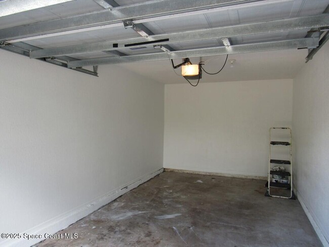 Building Photo - 1757 Sophias Dr