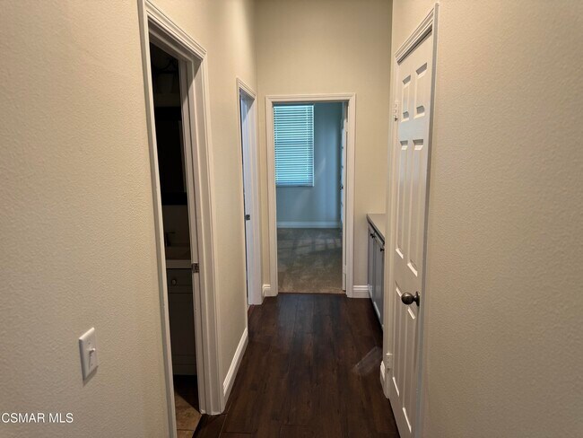 Building Photo - 1604 Rose Arbor Ln