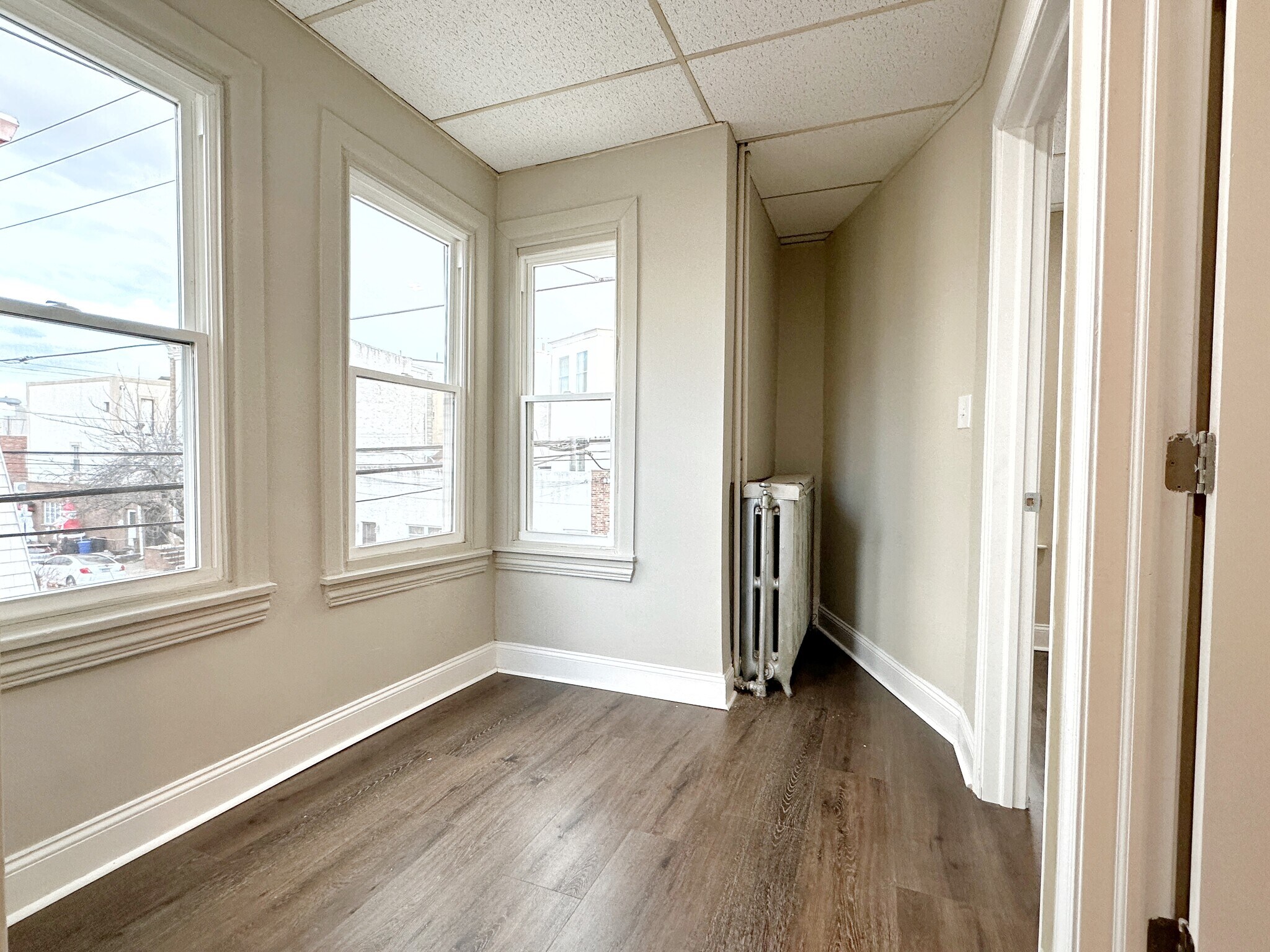 Building Photo - 1814 S 13th St