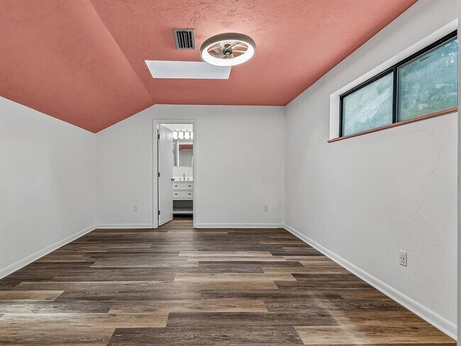 Building Photo - 3335 Micanopy Trail