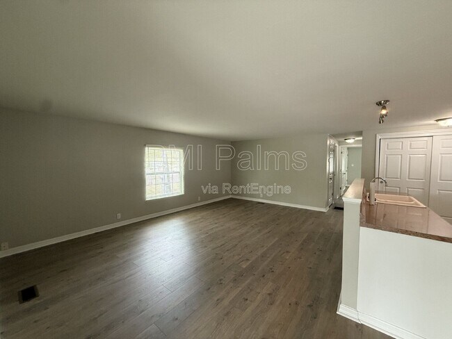 Building Photo - 17719 Carthage Ave