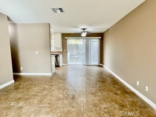 Building Photo - 74614 Driftwood Dr