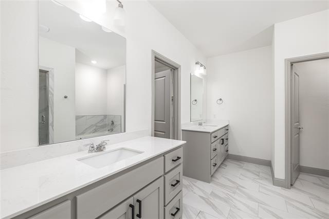 Building Photo - 342 Chase Creek Dr