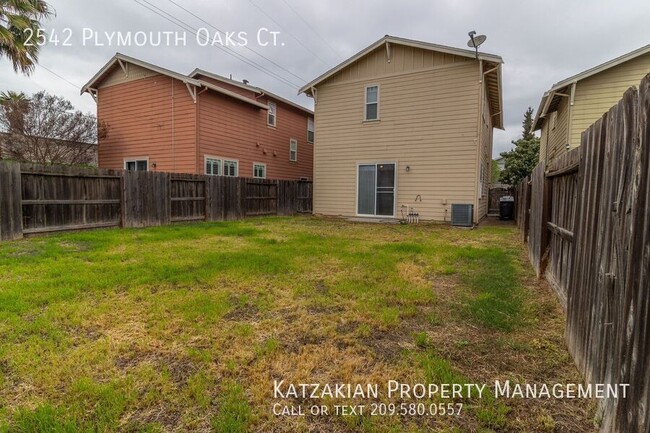 Building Photo - Two-Story 3-Bedroom 2.5-Bath House