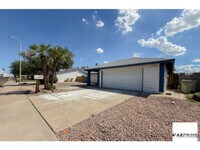 Building Photo - Exceptional 3/2 Glendale Home -  Spacious Layout &amp; Prime Location!