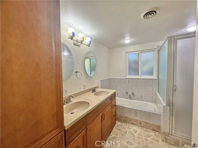 Building Photo - 61 E Orange Grove Ave