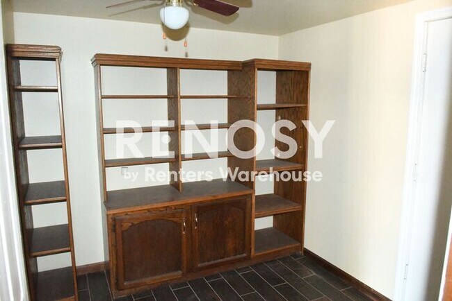 Building Photo - Updated 3 Br 2 Ba 1 Cg Home Near Camelback and 3rd Ave in Central Phoenix