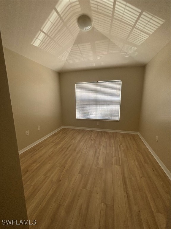 Building Photo - 1004 Hampton Cir