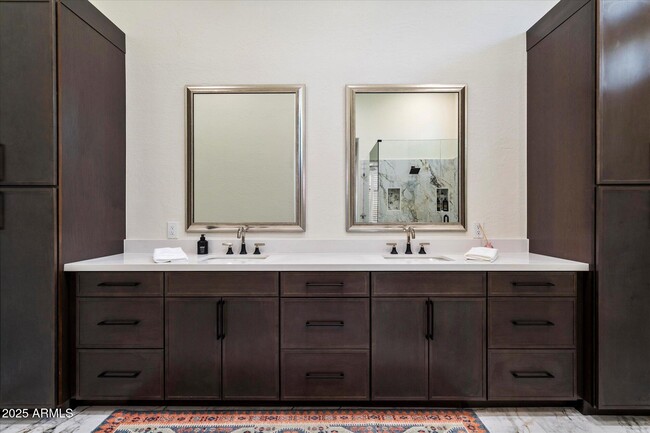 Building Photo - 8224 E Angel Spirit Dr