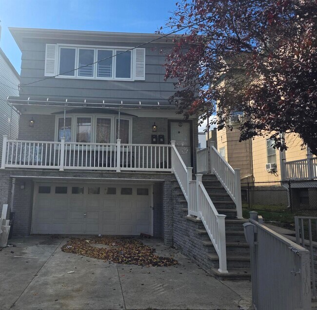 Primary Photo - 157 Neptune Ave