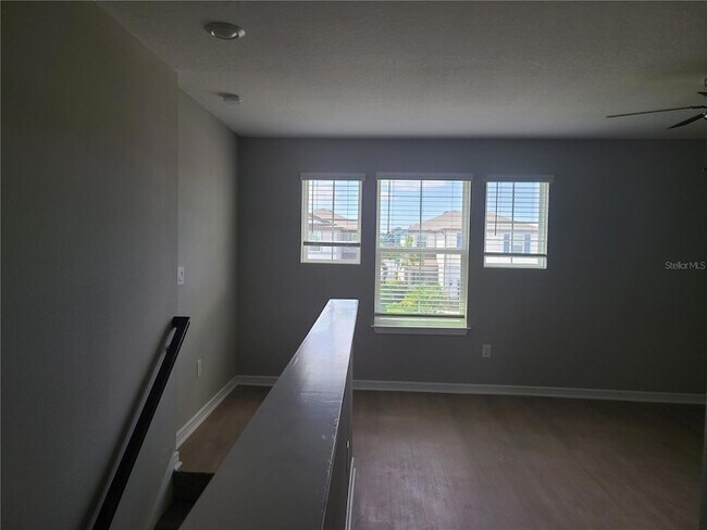 Building Photo - 9320 Lamine Wy