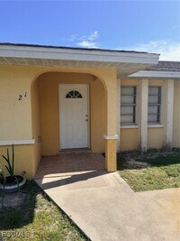 Building Photo - 721 Gilbert Ave S