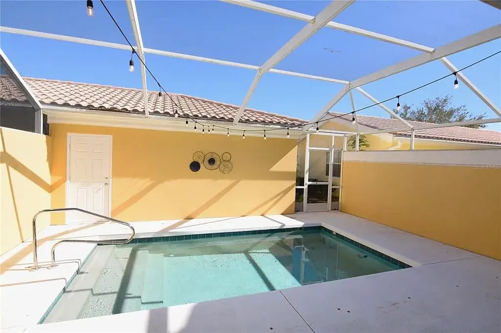 Building Photo - 7604 Andora Dr