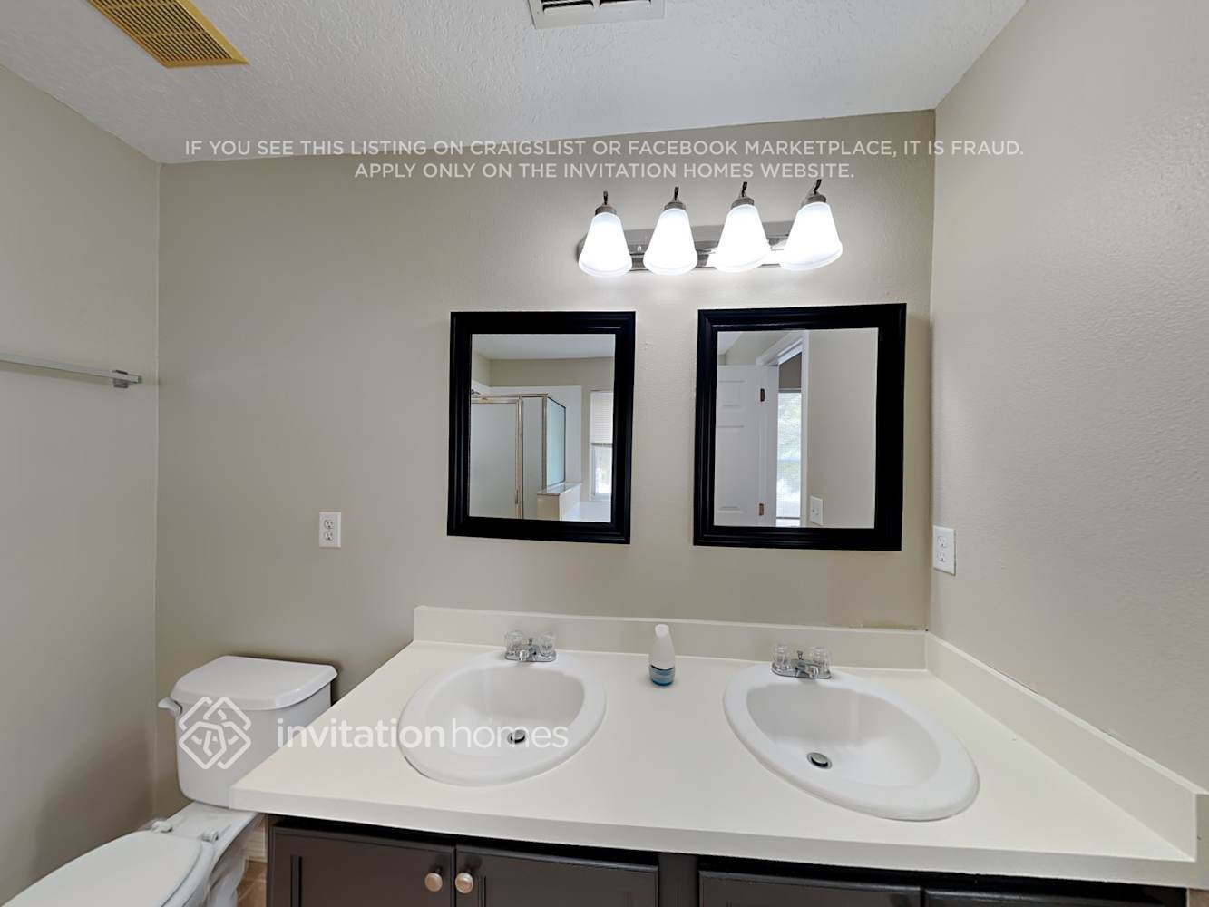 Building Photo - 406 Aldridge Ln