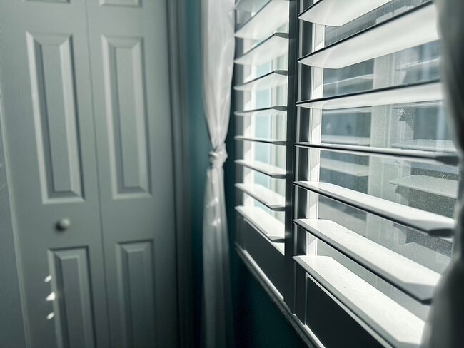 Building Photo - 107 Monroe View Trail