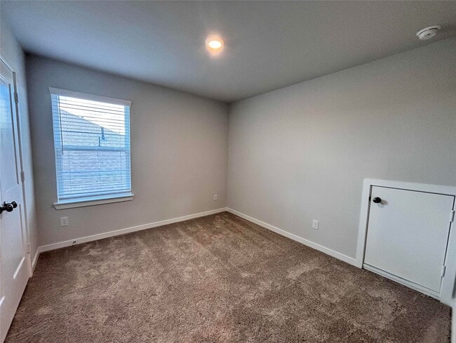 Building Photo - 32506 Timber Point Dr