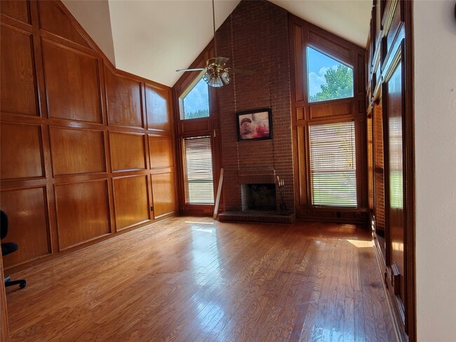 Building Photo - 3446 Mimosa Way