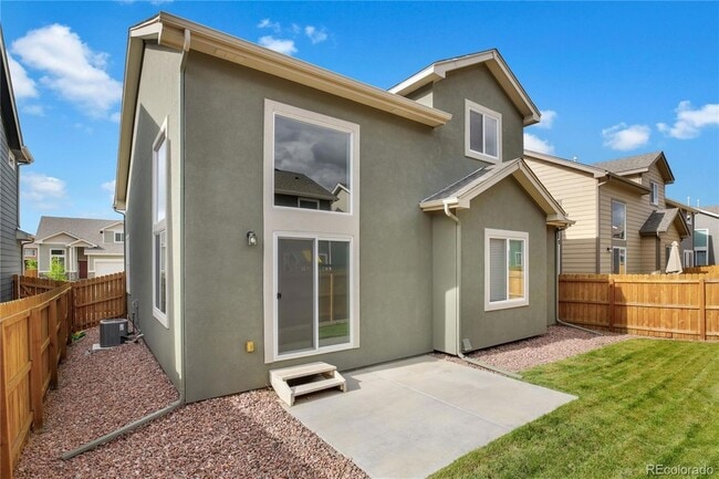 Building Photo - 10455 Kalama Dr