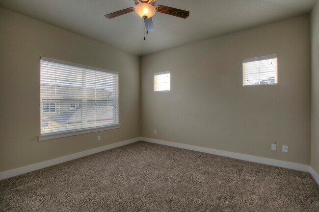 Building Photo - 3838 Steelhead St