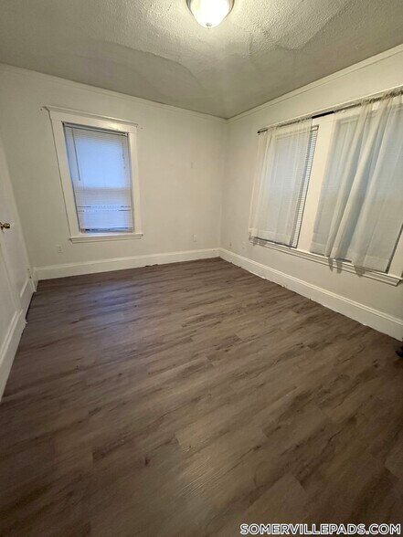 Building Photo - 63 Pinckney St