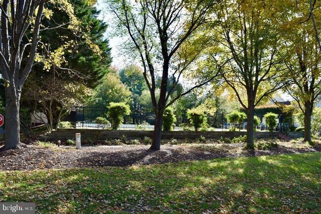 Building Photo - 6670 Cedar Cove Rd