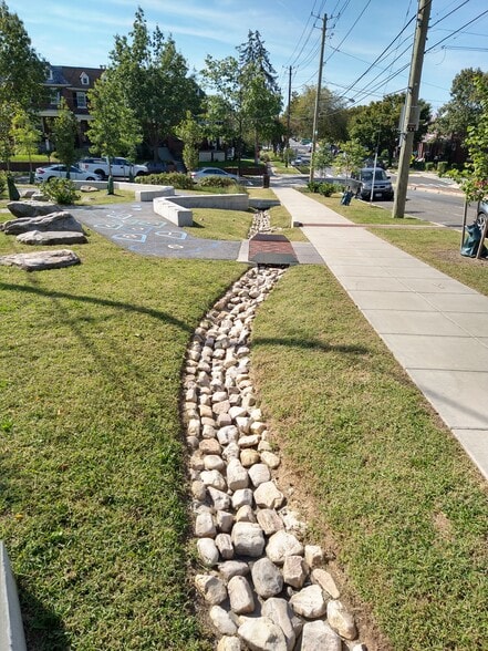 Building Photo - 5414 1st Pl NW