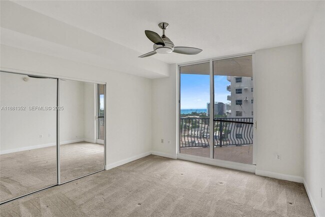 Building Photo - 100 S Birch Rd