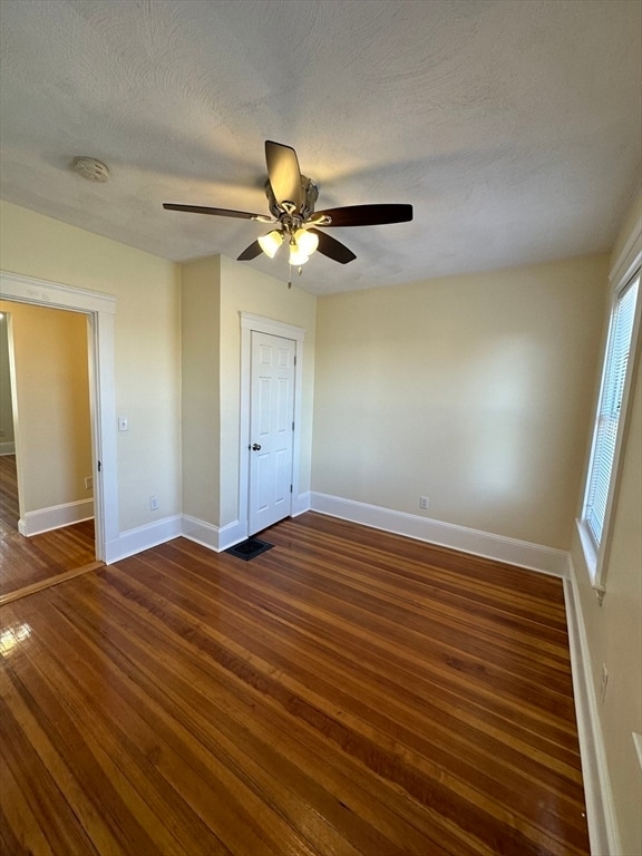 Building Photo - 35 George St