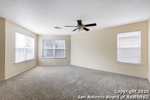 Building Photo - 827 Clover Creek