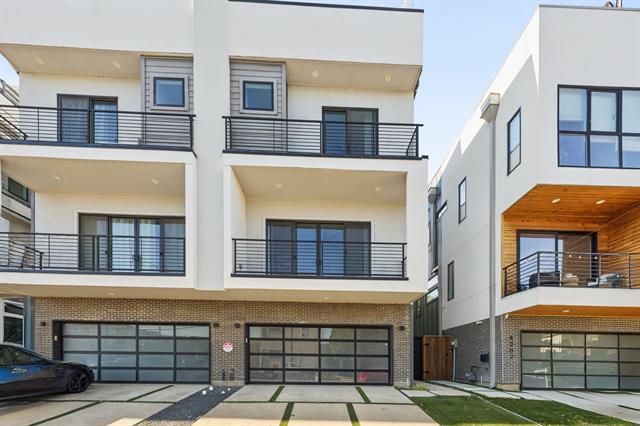 Building Photo - 4119 Munger Ave