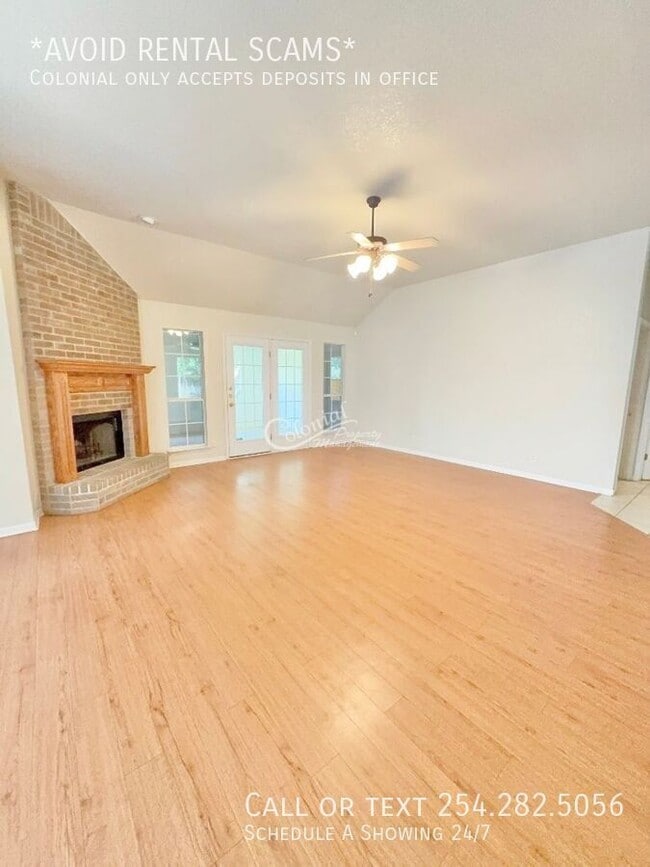 Building Photo - 2032 Stonehenge Dr