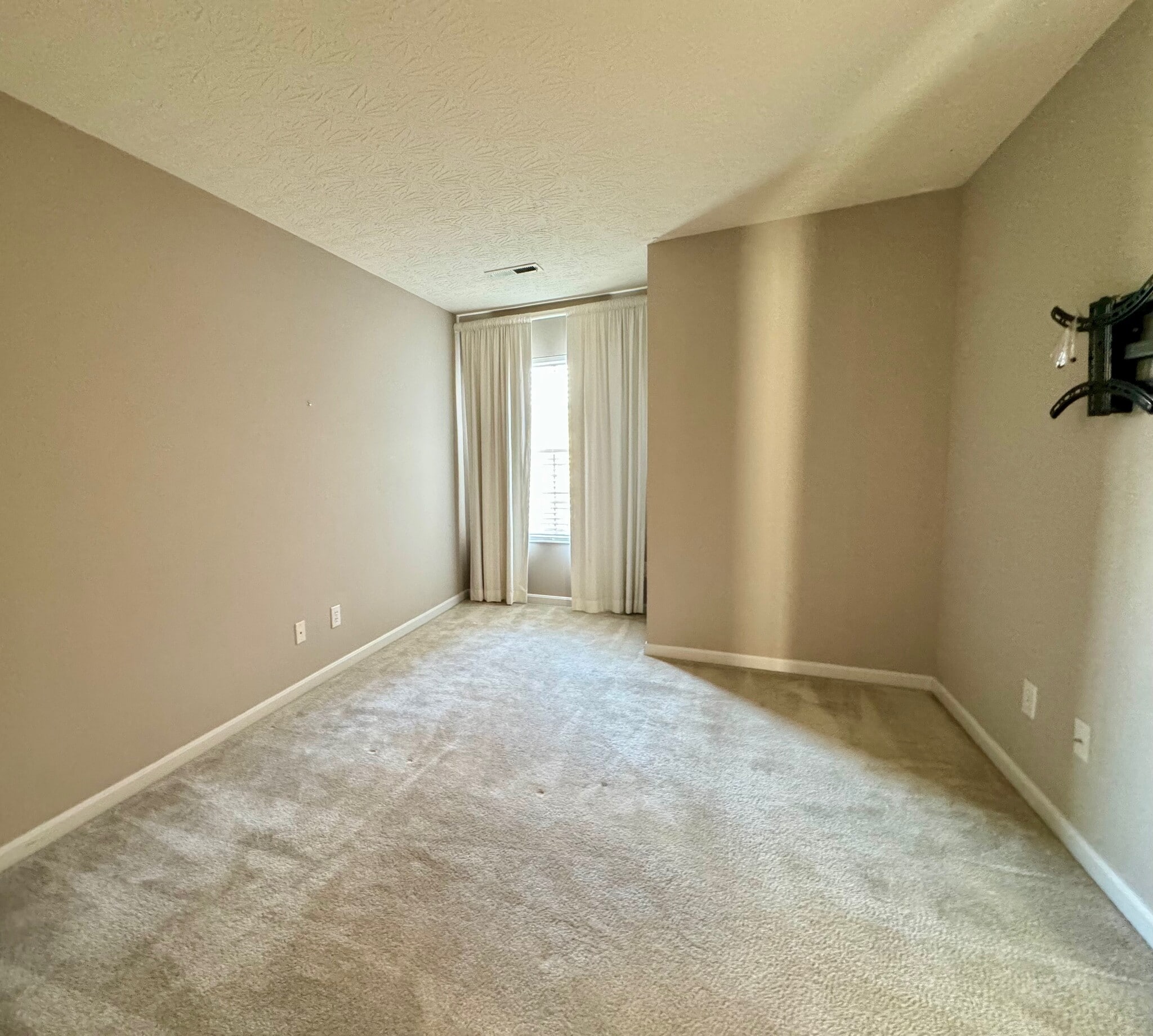 Bedroom - 6549 Twin Lakes Dr