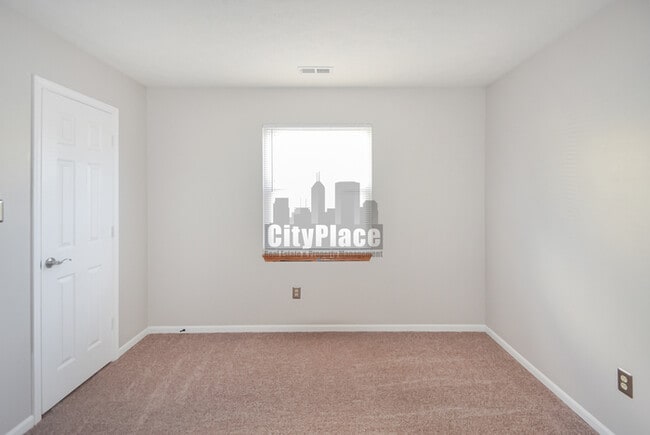 Building Photo - 3126 River Birch Dr