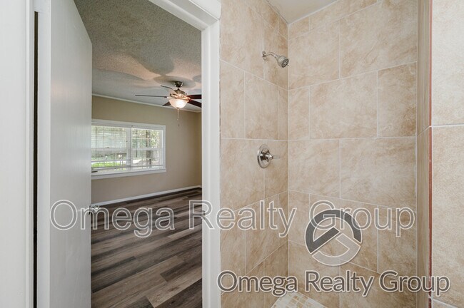 Building Photo - 2575 Mt Olive Rd