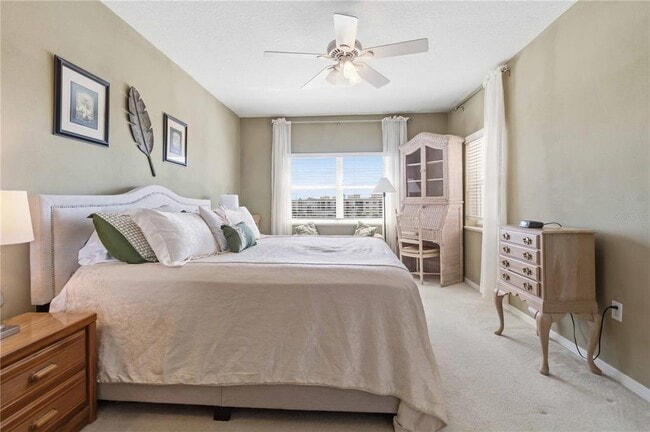 Building Photo - 8921 Lake Dr