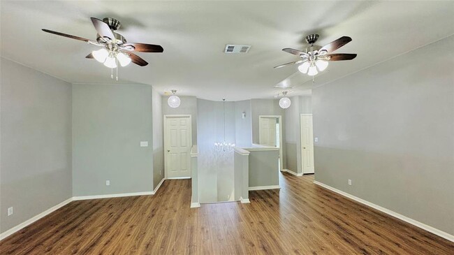 Building Photo - 401 Witte Rd