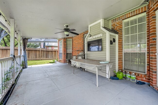 Building Photo - 4414 Ringrose Dr