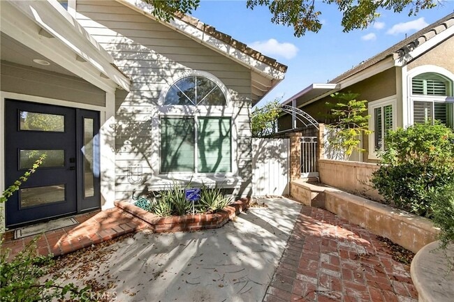 Building Photo - 3355 Sterling Dr