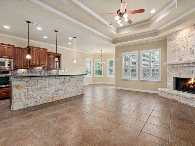 Building Photo - 16026 Huebner Bluff