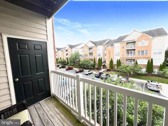 Building Photo - 8105 Hickory High Ct