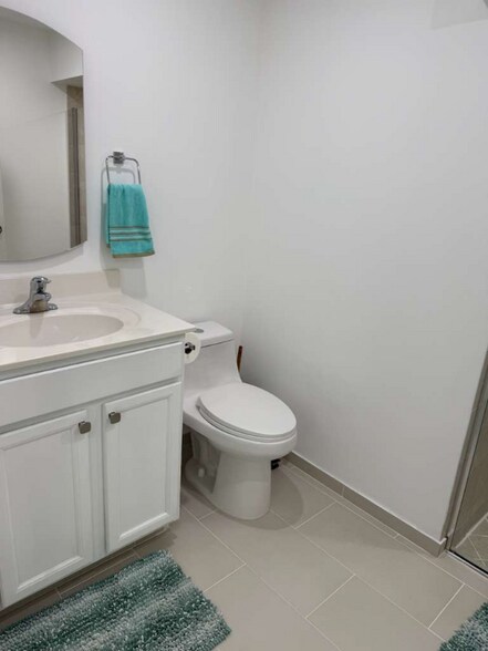 Building Photo - 10296 NW 88th St