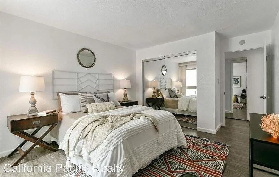 Primary Photo - 77 Fairmount Ave