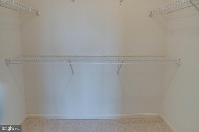 Building Photo - 25636 Pleasant Valley Rd