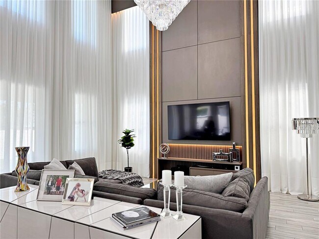 Building Photo - 6160 Hamlin Reserve Blvd