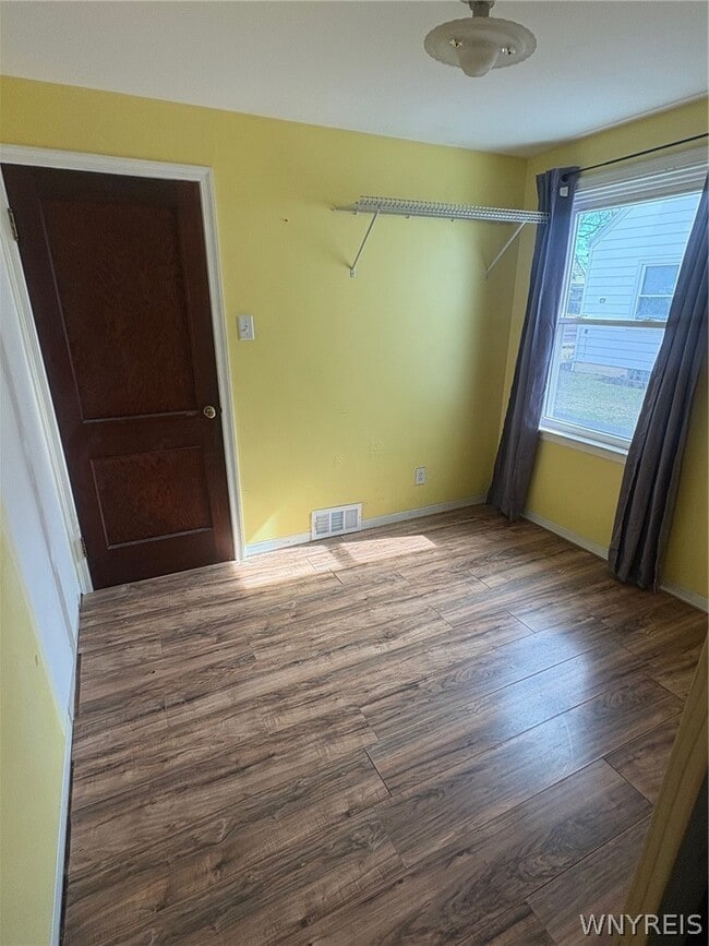 Building Photo - 484 81st St