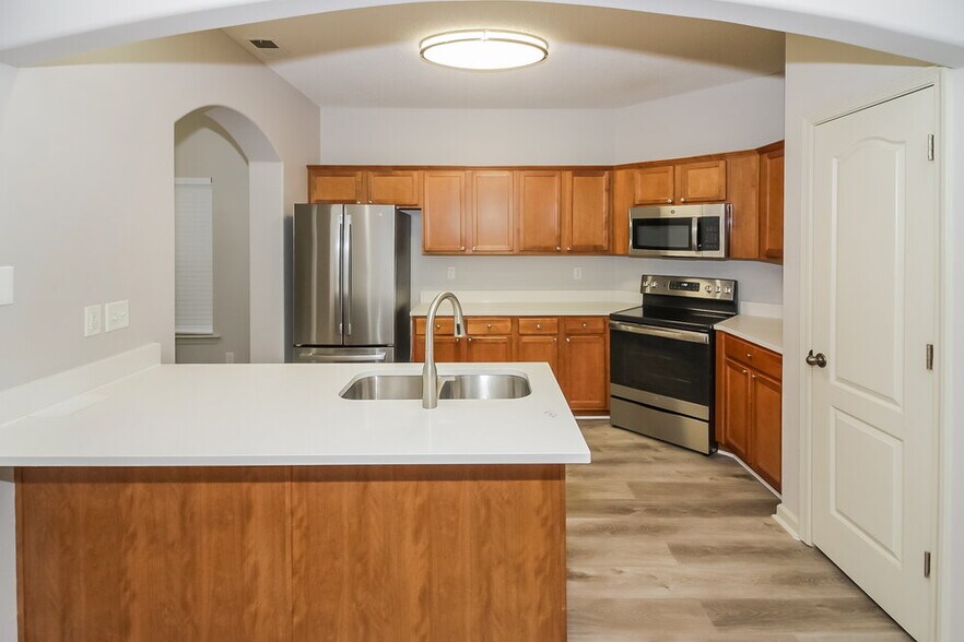 Building Photo - 1254 Carlton Ridge Dr