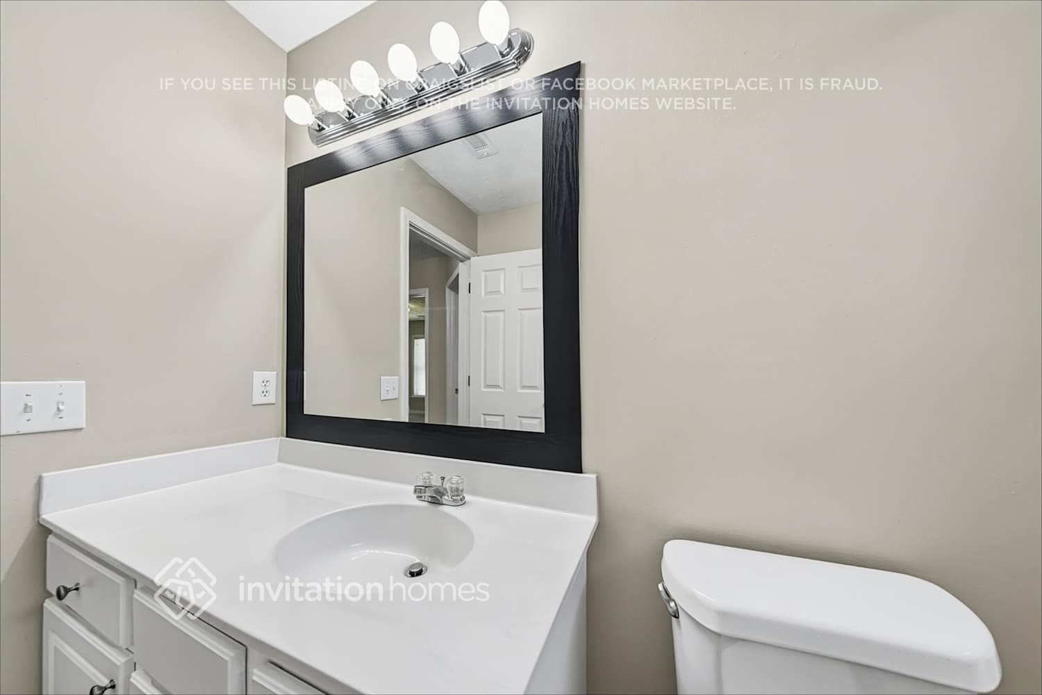 Building Photo - 2900 Cooper Woods Dr