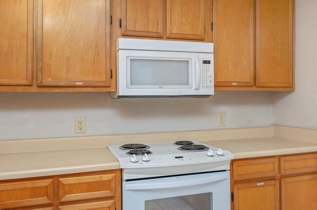 Building Photo - 96 Catamaran Ln