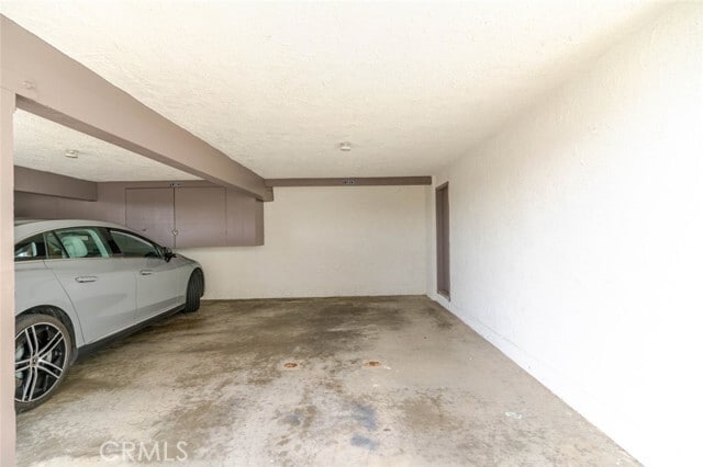 Building Photo - 11813 Ellice St